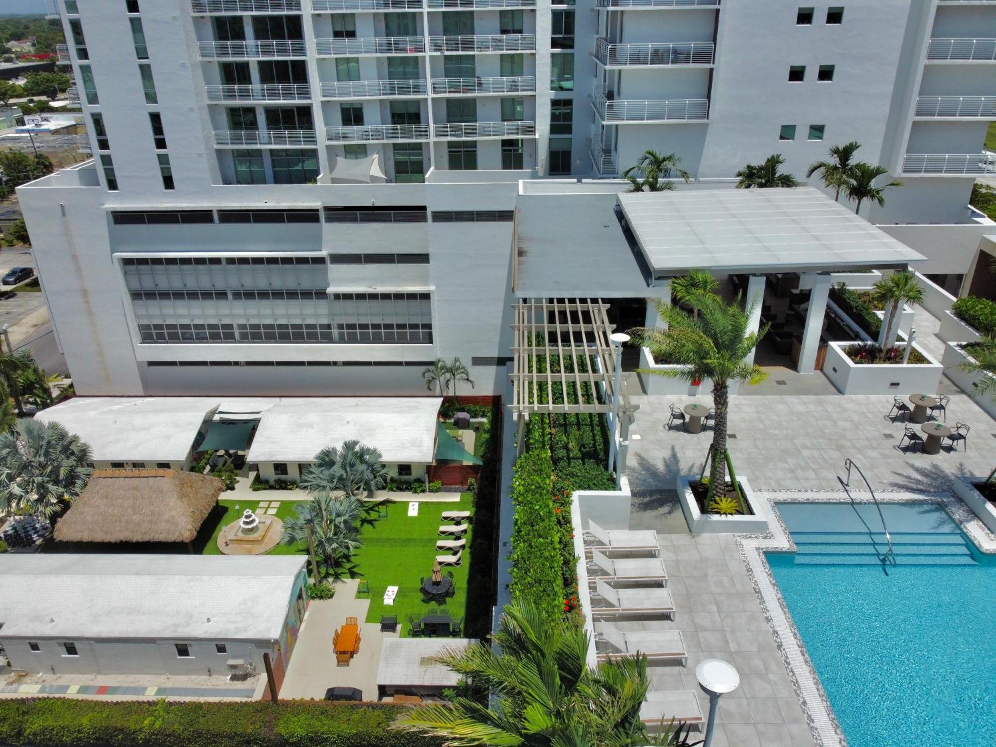 فيلا فورت لودرديلفي The Freedom House • Urban Oasis • Eclectic Retreat المظهر الخارجي الصورة